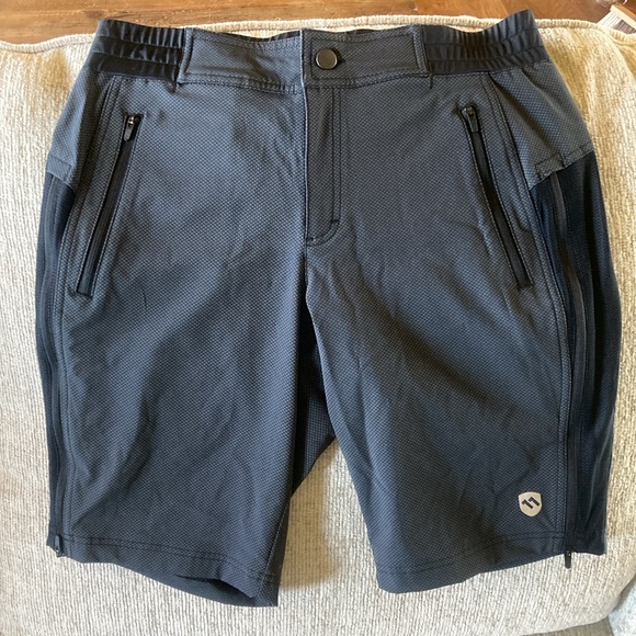 Elevenpine Rip It Up Shorts - Picture 7 of 12